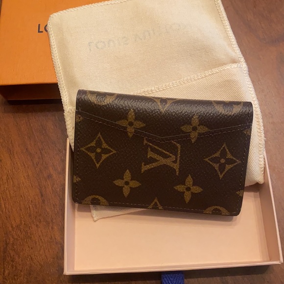 New Louis Vuitton monogram wallet - Picture 3 of 7